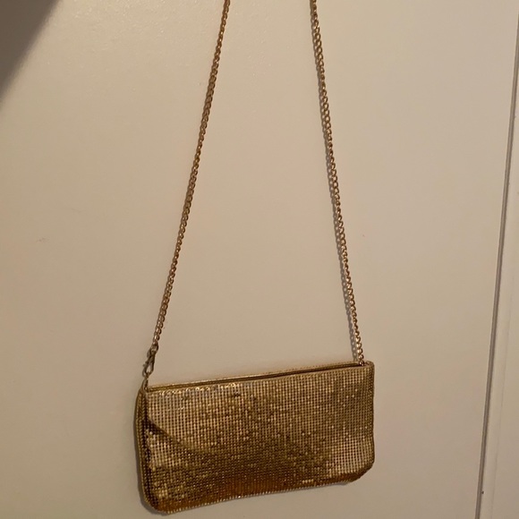 Gold Chainmail Guess Purse/ Party Purse - Picture 3 of 11